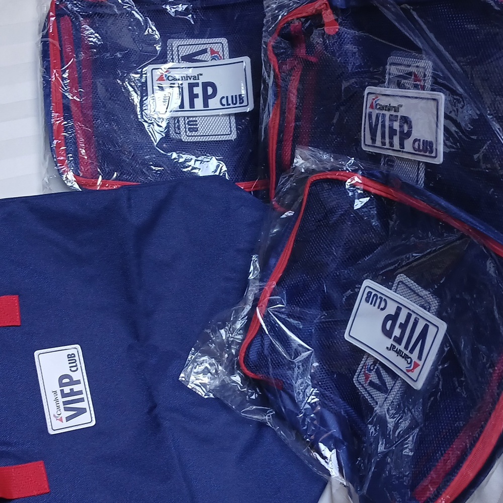 NEW Carnival Cruise VIFP Diamond Club: 3 Packing Cubes + 1 Large Tote